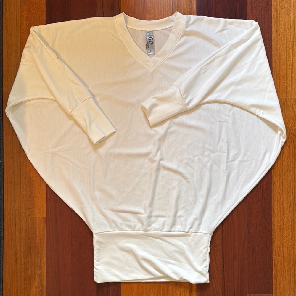Go Couture | White V-Neck Dolman Sleeve Tunic Top | Size Small - Picture 4 of 4
